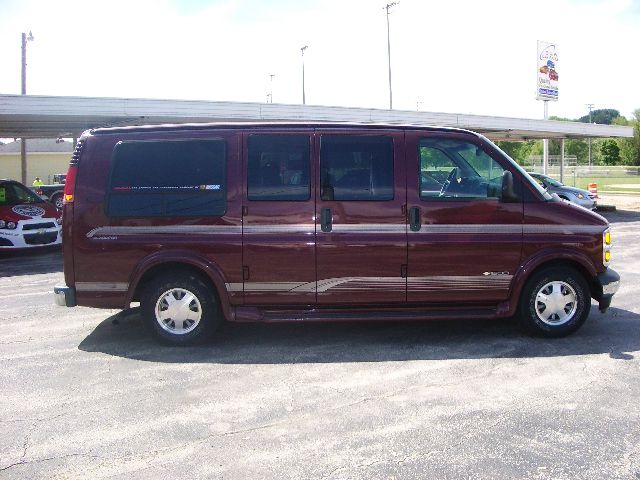 Chevrolet G1500 1998 photo 12