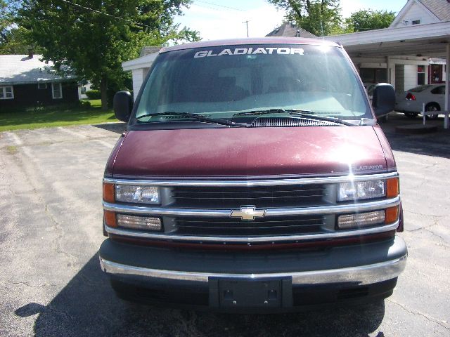 Chevrolet G1500 1998 photo 9
