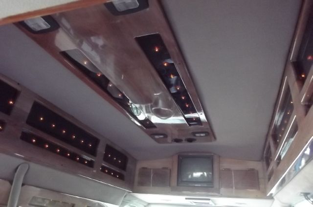 Chevrolet G1500 1998 photo 17