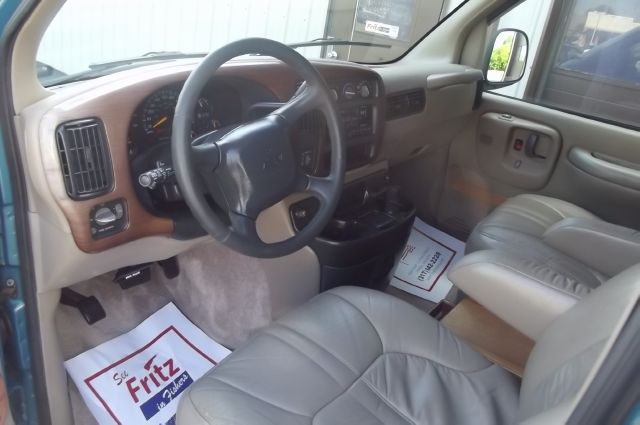 Chevrolet G1500 1998 photo 21