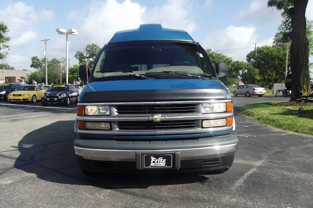 Chevrolet G1500 1998 photo 23