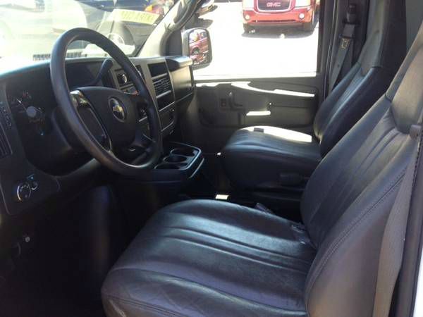 Chevrolet G1500 2008 photo 1