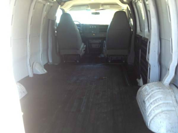 Chevrolet G1500 2008 photo 4