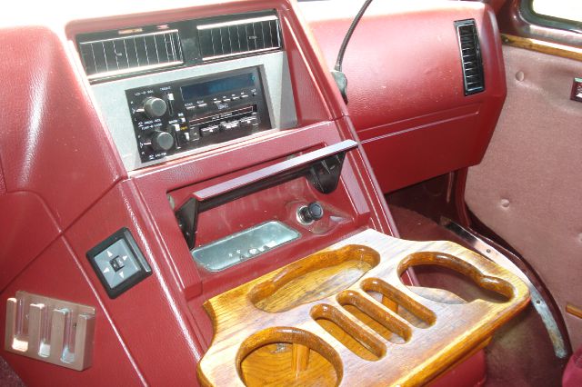 Chevrolet G20 1992 photo 9