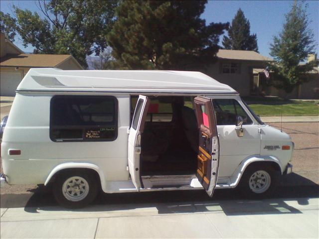 Chevrolet G20 SportVan 1500 LT 4WD Conversion Van