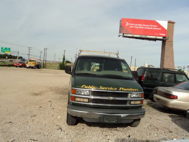 Chevrolet G2500 1998 photo 3
