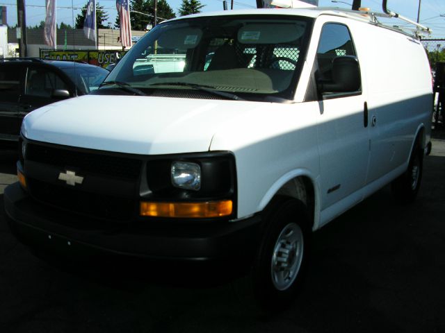 Chevrolet G2500 2005 photo 4