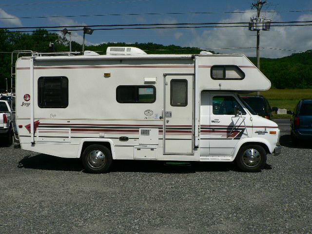 Chevrolet G30 2.0T Quattro AT Passenger Van