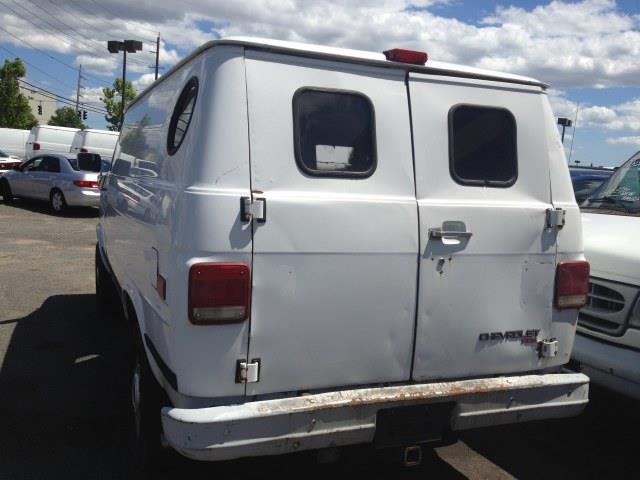 Chevrolet G30 1995 photo 4