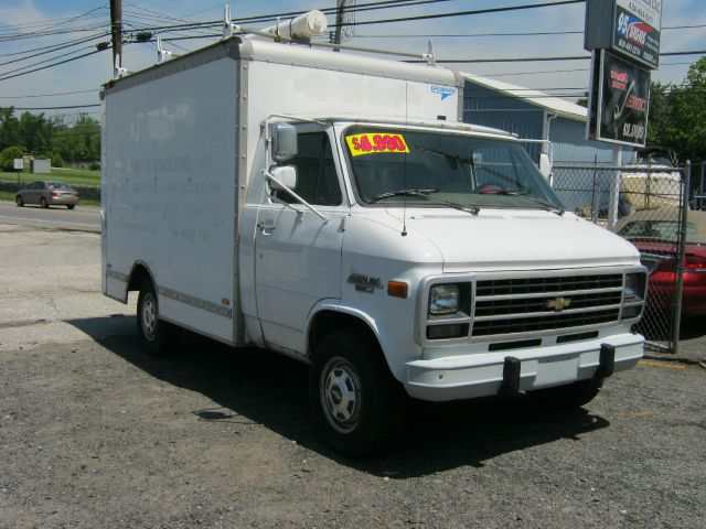 Chevrolet G30 1995 photo 4