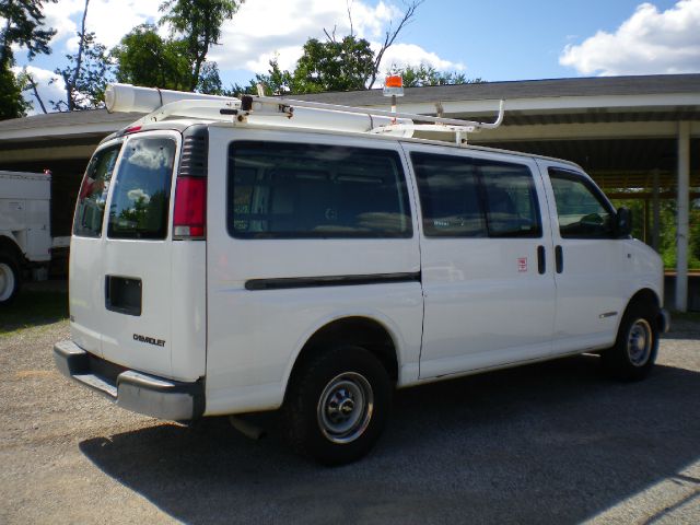 Chevrolet G3500 1997 photo 3