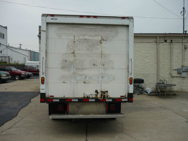 Chevrolet G3500 1998 photo 4