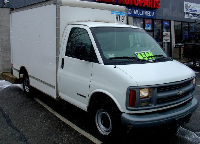 Chevrolet G3500 1998 photo 3
