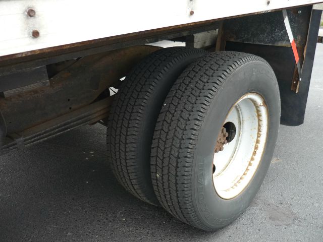 Chevrolet G3500 1998 photo 8