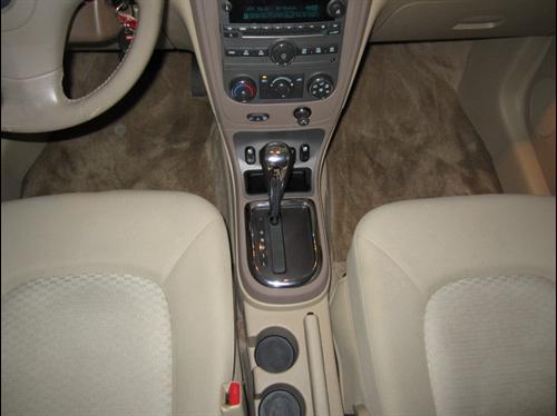 Chevrolet HHR 2006 photo 2