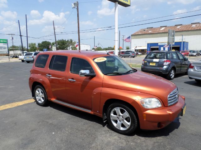Chevrolet HHR 2006 photo 2