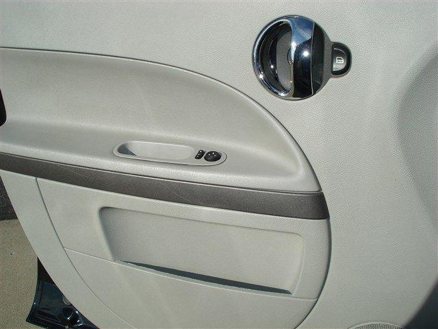 Chevrolet HHR 2006 photo 2