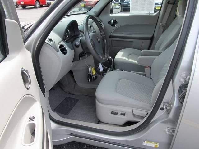 Chevrolet HHR 2007 photo 2