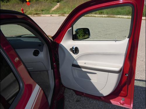 Chevrolet HHR 2007 photo 1