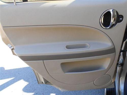 Chevrolet HHR 2007 photo 2