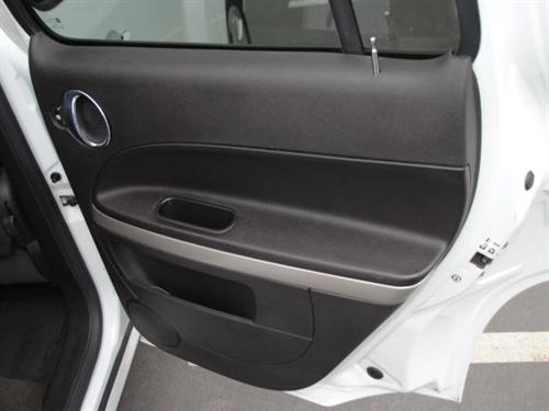 Chevrolet HHR 2008 photo 2