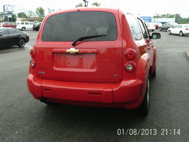 Chevrolet HHR 4dr Sdn I4 CVT 2.5 Sedan SUV