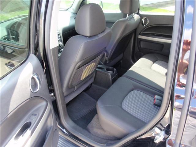 Chevrolet HHR 2009 photo 4