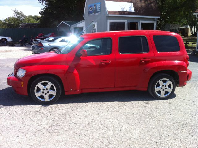 Chevrolet HHR 4dr Sdn I4 CVT 2.5 Sedan SUV