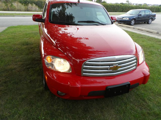 Chevrolet HHR 4dr Sdn I4 CVT 2.5 Sedan SUV