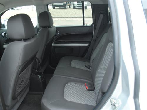 Chevrolet HHR 2010 photo 2