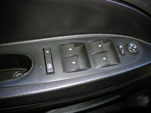 Chevrolet HHR 2010 photo 1