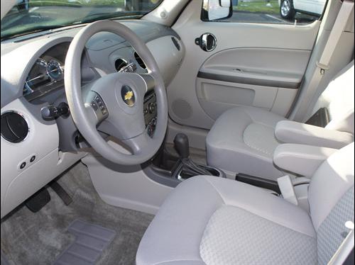 Chevrolet HHR 2010 photo 1