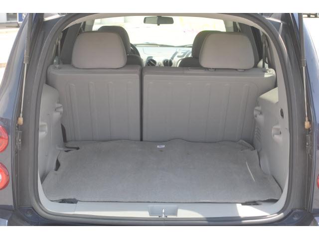 Chevrolet HHR 2010 photo 3