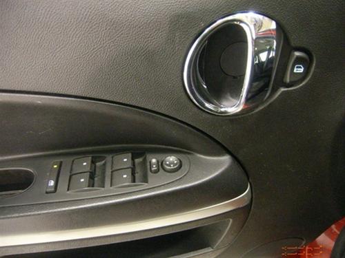 Chevrolet HHR 2010 photo 3