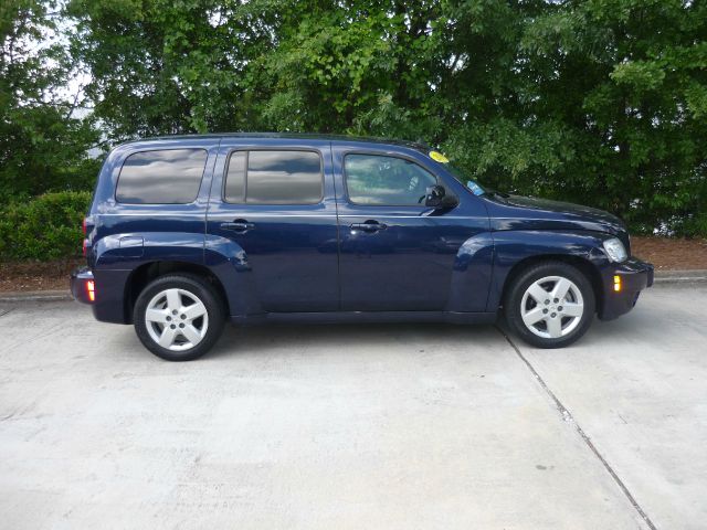 Chevrolet HHR 2010 photo 2