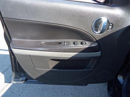 Chevrolet HHR 2010 photo 4
