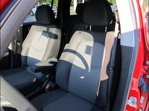 Chevrolet HHR 2010 photo 2