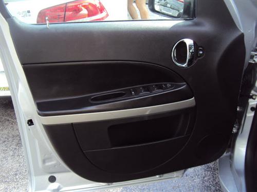 Chevrolet HHR 4dr Sdn I4 CVT 2.5 Other