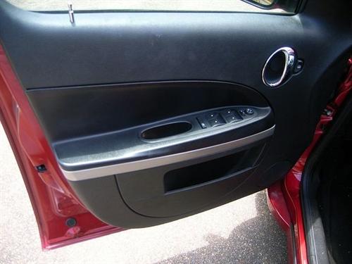 Chevrolet HHR 2010 photo 5