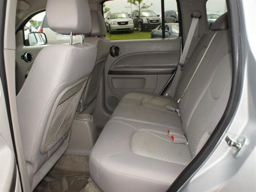 Chevrolet HHR 2010 photo 1