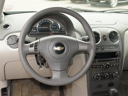Chevrolet HHR 2010 photo 2