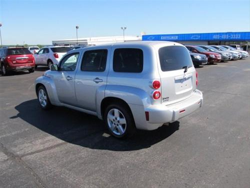 Chevrolet HHR 2010 photo 2