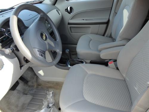 Chevrolet HHR 2010 photo 1