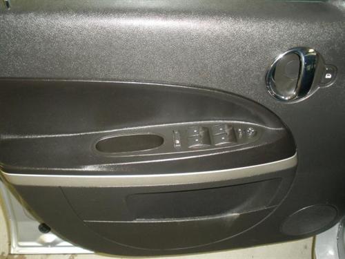 Chevrolet HHR 2010 photo 5