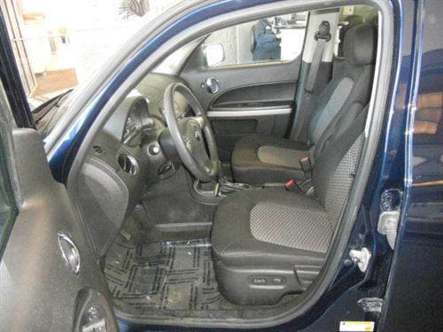 Chevrolet HHR 2010 photo 2