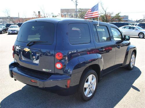 Chevrolet HHR 2010 photo 2