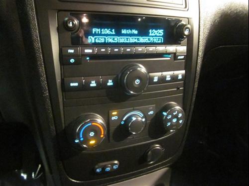 Chevrolet HHR 2010 photo 2