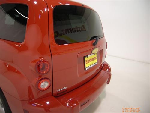 Chevrolet HHR 2010 photo 1