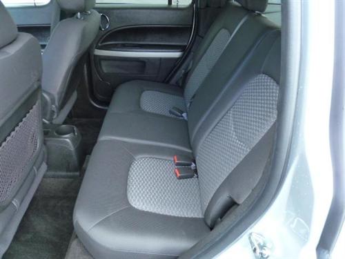 Chevrolet HHR 2010 photo 3