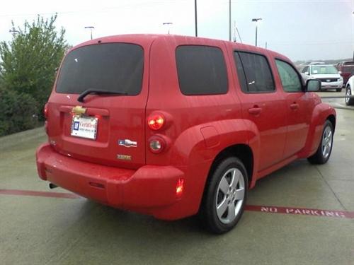 Chevrolet HHR 2010 photo 2